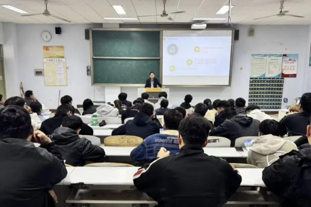 建筑園林工程系開展2022級(jí)應(yīng)屆畢業(yè)生實(shí)習(xí)宣講會(huì)
